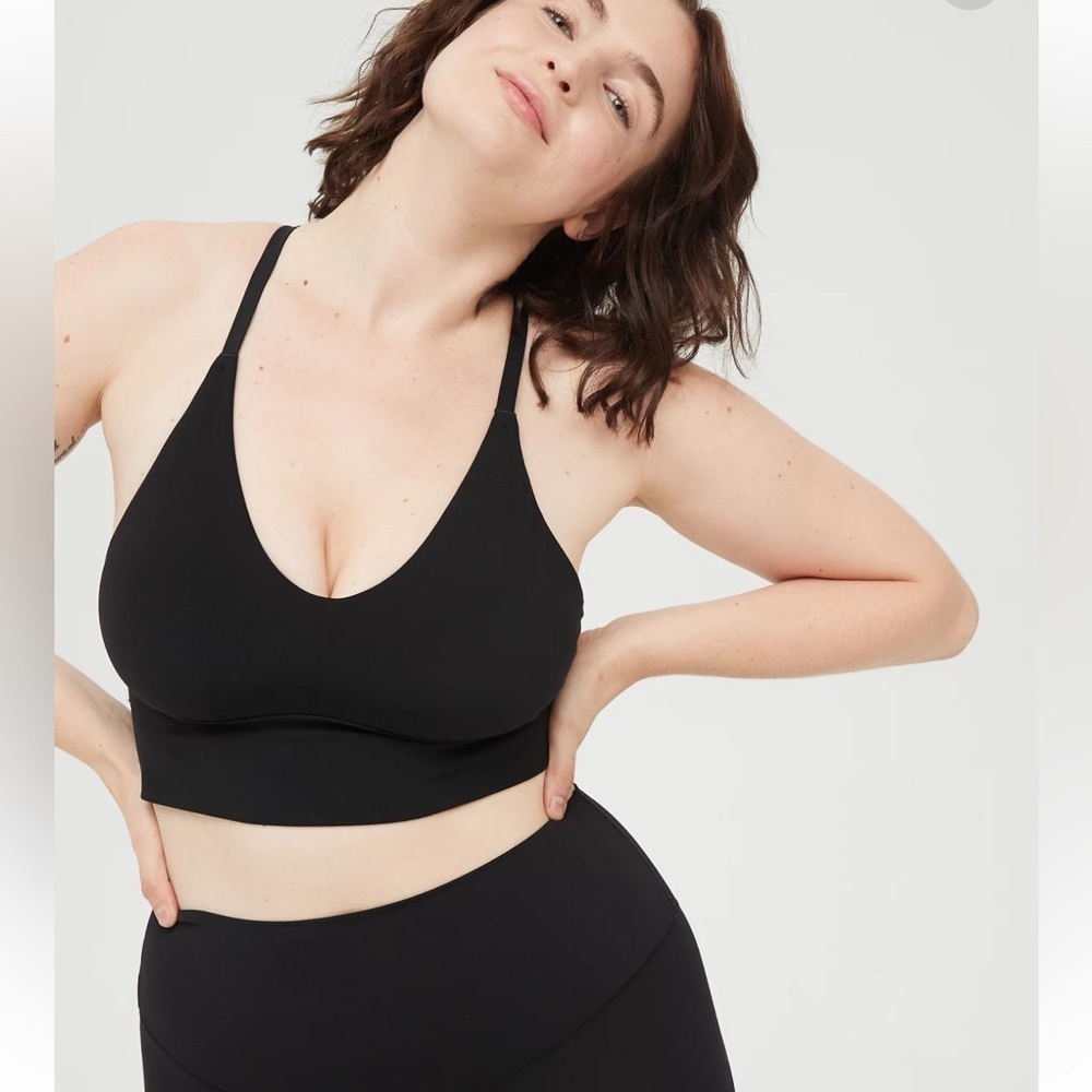 Offline by Aerie Real Me Stretch Strappy Back Sports Bra